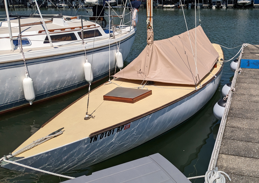 Luders 16 Cockpit Cover