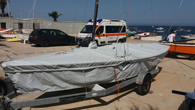 Lightning Skirted Trailing/Mooring Cover