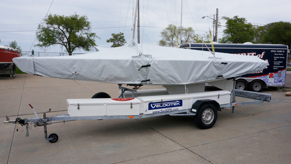 Star Skirted Mooring Cover
